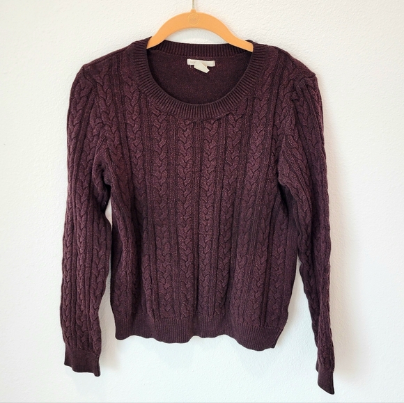 H&M Sweaters - H&M Deep Maroon Cable Knit Crew Neck Sweater Women’s M